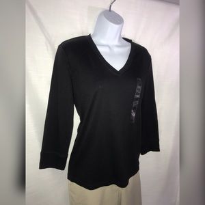 NWT - Petite Medium Jones NY black 3/4 shirt.